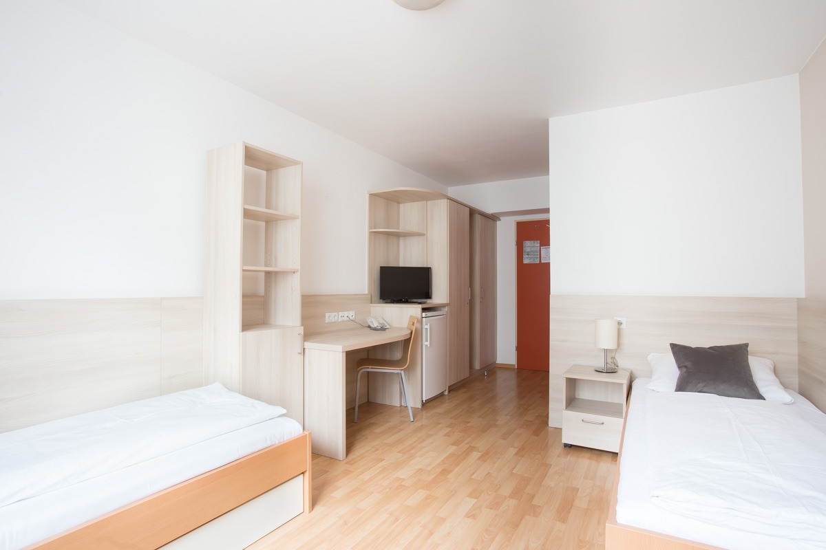 Doppelzimmer_OEJAB-Haus Dr.RudolfKirchschläger_IMG_9374